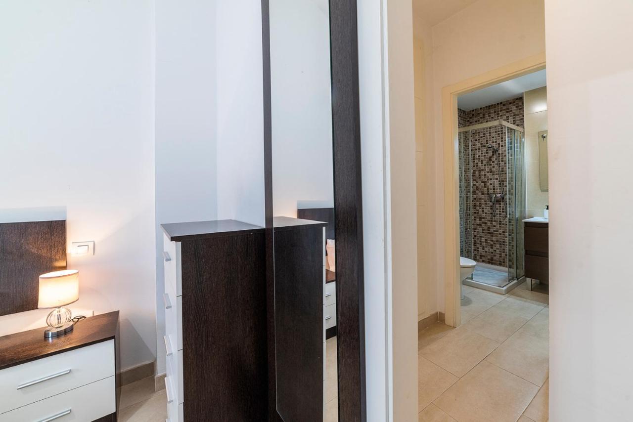 Alohamundi Quintana Appartement Sevilla Buitenkant foto