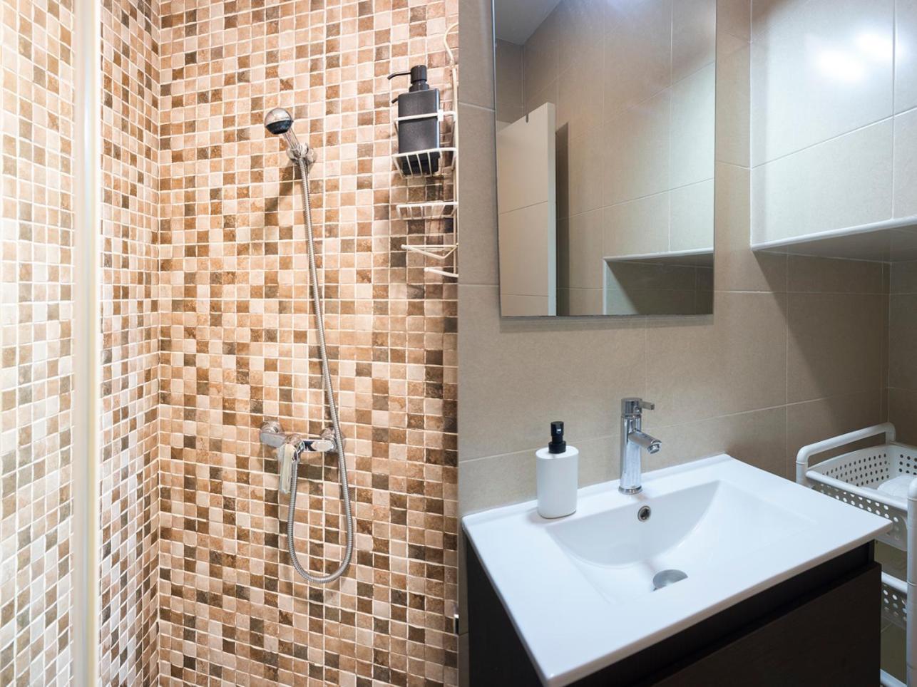 Alohamundi Quintana Appartement Sevilla Buitenkant foto